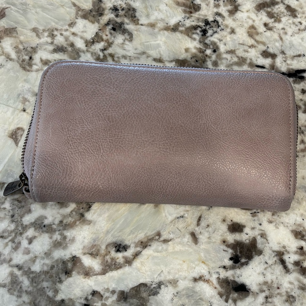 Thirty-one Taupe Leather Zip Around Wallet